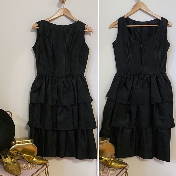 Rare 1950s Hepburn style black ruffled tier dress - Picture 6 of 12